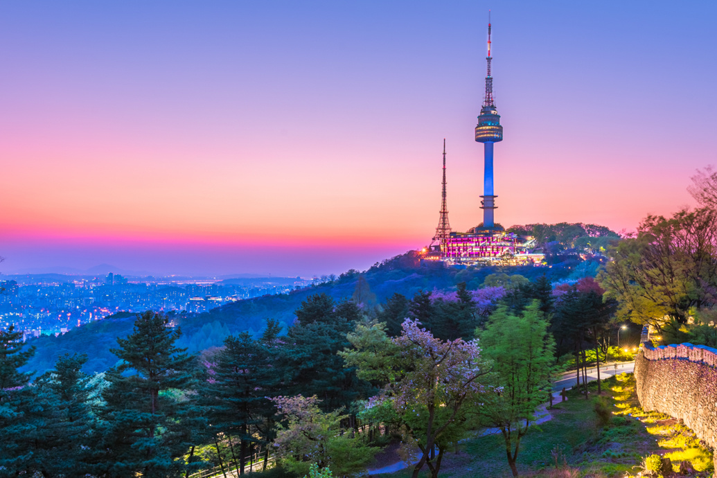 Башня Намсан или Башня Seoul N-Tower